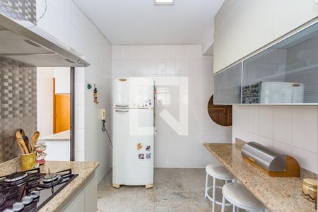 Apartamento à venda com 340m², 4 quartos e 4 vagasCozinha