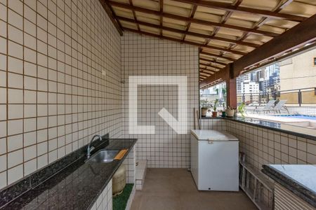 Apartamento à venda com 340m², 4 quartos e 4 vagasVaranda