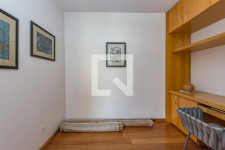 Apartamento à venda com 340m², 4 quartos e 4 vagasQuarto 3