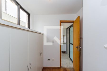 Apartamento à venda com 340m², 4 quartos e 4 vagasQuarto de Serviço