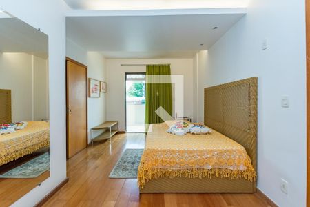 Apartamento à venda com 340m², 4 quartos e 4 vagasSuíte 1