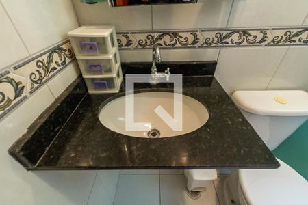 Casa à venda com 328m², 4 quartos e 4 vagasBanheiro da Suíte 3