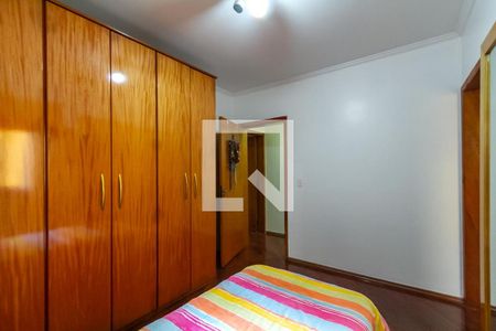 Casa à venda com 328m², 4 quartos e 4 vagasSuíte 3
