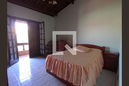 Suíte de casa à venda com 3 quartos, 190m² em Vila Galvão, Guarulhos