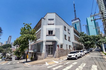 Apartamento para alugar com 69m², 1 quarto e 1 vagaFachada