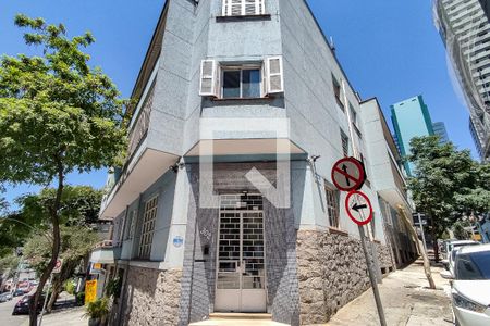 Apartamento para alugar com 69m², 1 quarto e 1 vagaFachada