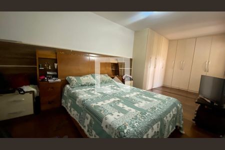 Quarto 1 de casa para alugar com 3 quartos, 250m² em Dom Cabral, Belo Horizonte