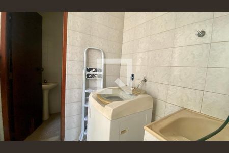 Casa para alugar com 250m², 3 quartos e 2 vagas Casa para alugar com 250m², 3 quartos e 2 vagasÁrea de Serviço