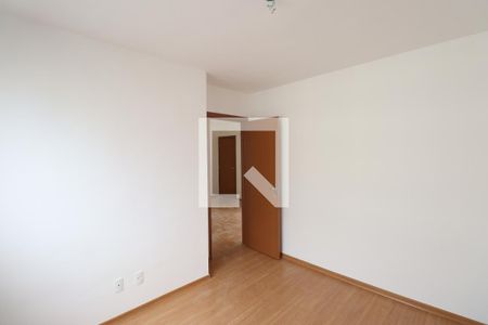 Quarto 2 de apartamento para alugar com 2 quartos, 55m² em Vila Lage, São Gonçalo