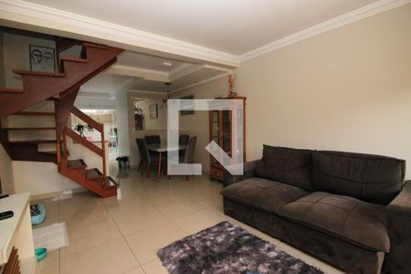 Sala de casa à venda com 3 quartos, 100m² em Guarujá, Porto Alegre