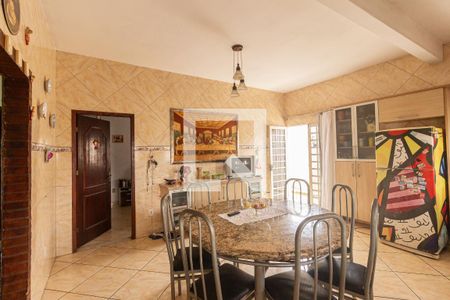 Casa para alugar com 256m², 2 quartos e 4 vagasCozinha