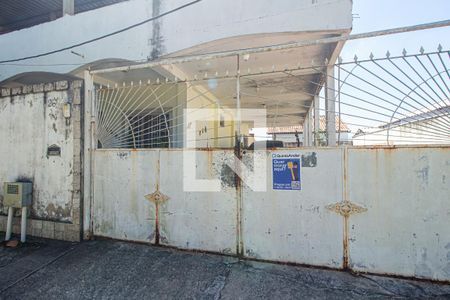 Casa para alugar com 256m², 2 quartos e 4 vagasFachada