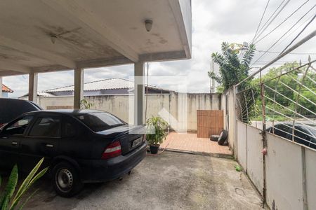Casa para alugar com 256m², 2 quartos e 4 vagasQuintal