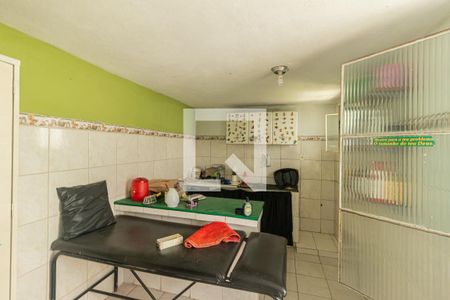 Casa para alugar com 256m², 2 quartos e 4 vagasSalão