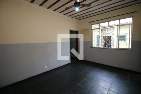 Sala de casa para alugar com 1 quarto, 50m² em Penha Circular, Rio de Janeiro