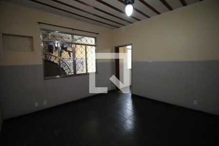 Quarto de casa para alugar com 1 quarto, 50m² em Penha Circular, Rio de Janeiro