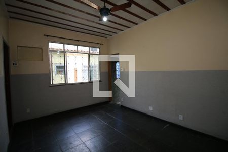 Sala de casa para alugar com 1 quarto, 50m² em Penha Circular, Rio de Janeiro