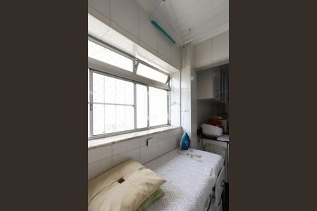 Apartamento à venda com 72m², 3 quartos e 1 vaga Apartamento à venda com 72m², 3 quartos e 1 vagaCozinha e Área de Serviço