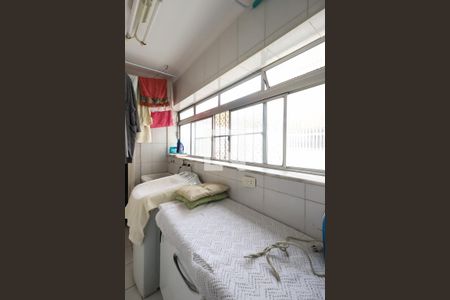 Apartamento à venda com 72m², 3 quartos e 1 vaga Apartamento à venda com 72m², 3 quartos e 1 vagaCozinha e Área de Serviço