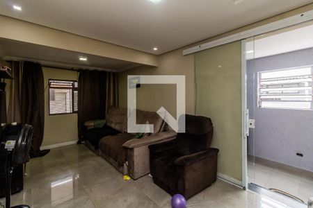 Sala de casa à venda com 5 quartos, 220m² em Parque Boturussu, São Paulo