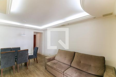 Sala de apartamento para alugar com 3 quartos, 83m² em Vila Suzana, São Paulo