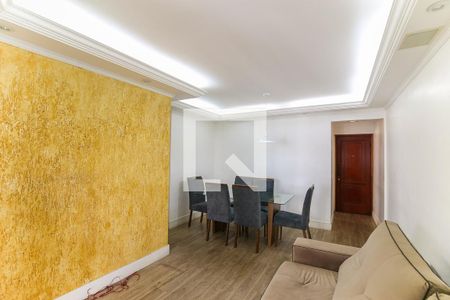 Sala de apartamento para alugar com 3 quartos, 83m² em Vila Suzana, São Paulo
