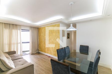 Sala de apartamento para alugar com 3 quartos, 83m² em Vila Suzana, São Paulo