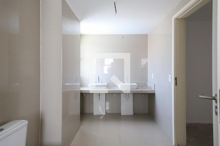Apartamento à venda com 200m², 3 quartos e 3 vagasBanheiro da Suíte 2