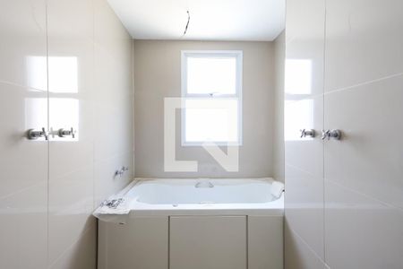 Apartamento à venda com 200m², 3 quartos e 3 vagasBanheiro da Suíte 2