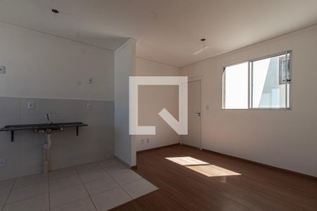 Sala/Cozinha de apartamento para alugar com 2 quartos, 43m² em Ipatinga, Sorocaba