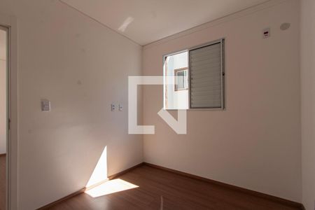 Quarto 1  de apartamento para alugar com 2 quartos, 43m² em Ipatinga, Sorocaba