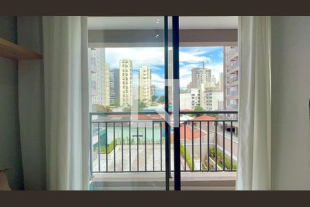 Varanda de kitnet/studio para alugar com 1 quarto, 30m² em Sumaré, São Paulo