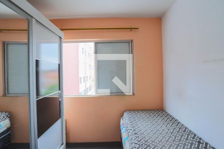 Quarto 2 de apartamento para alugar com 2 quartos, 56m² em Jardim Patente, São Paulo