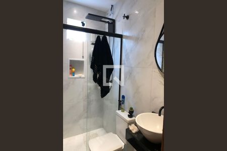 Casa de condomínio à venda com 360m², 2 quartos e 5 vagas Casa de condomínio à venda com 360m², 2 quartos e 5 vagasBanheiro