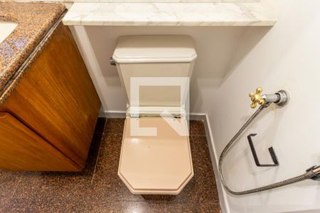Banheiro - Vaso Sanitário de apartamento à venda com 1 quarto, 35m² em República, São Paulo