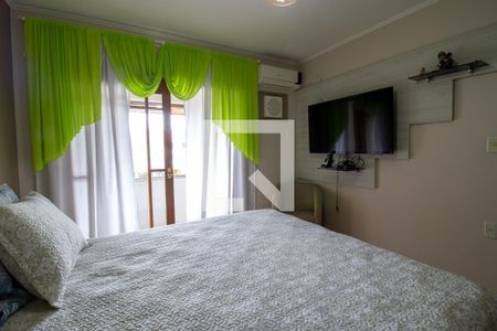 Casa à venda com 300m², 4 quartos e 4 vagasSuíte 