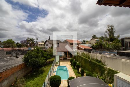 Casa à venda com 300m², 4 quartos e 4 vagasVista da Suíte