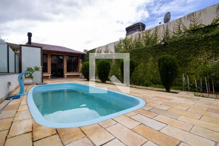 Casa à venda com 300m², 4 quartos e 4 vagasPiscina