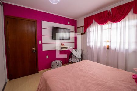 Casa à venda com 300m², 4 quartos e 4 vagasQuarto 2