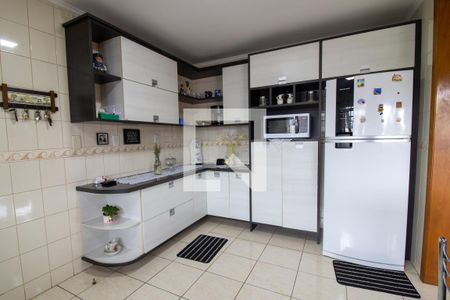 Casa à venda com 300m², 4 quartos e 4 vagasCozinha