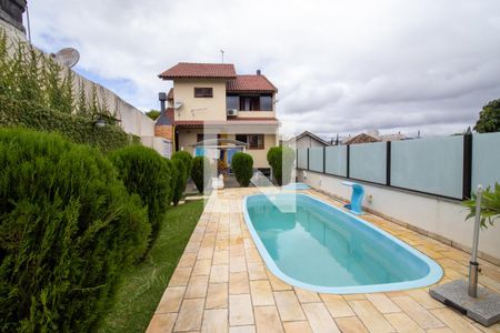 Casa à venda com 300m², 4 quartos e 4 vagasPiscina