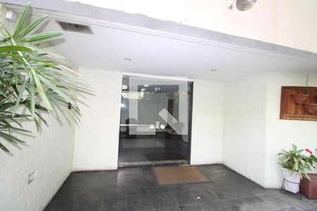 Apartamento à venda com 72m², 2 quartos e 1 vagaHall de entrada