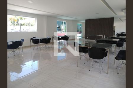 Apartamento para alugar com 54m², 2 quartos e 1 vagaÁrea comum - festas