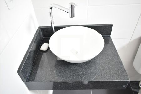 Apartamento para alugar com 54m², 2 quartos e 1 vagaPia