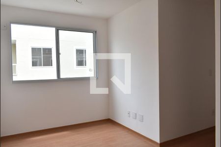 Sala de apartamento para alugar com 2 quartos, 54m² em Inhoaíba, Rio de Janeiro