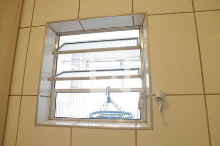 Apartamento à venda com 80m², 2 quartos e sem vagaBanheiro da Suíte