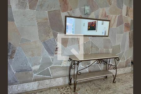 Apartamento à venda com 80m², 2 quartos e sem vagaHall de entrada