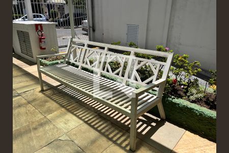 Apartamento à venda com 80m², 2 quartos e sem vagaEntrada