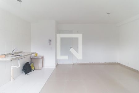 Quarto/Cozinha de kitnet/studio para alugar com 1 quarto, 26m² em Botujuru, Mogi das Cruzes