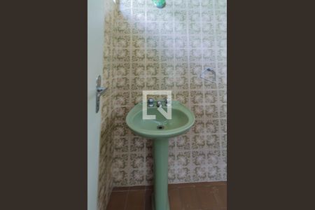 Casa à venda com 409m², 3 quartos e 1 vaga Casa à venda com 409m², 3 quartos e 1 vagaLavabo